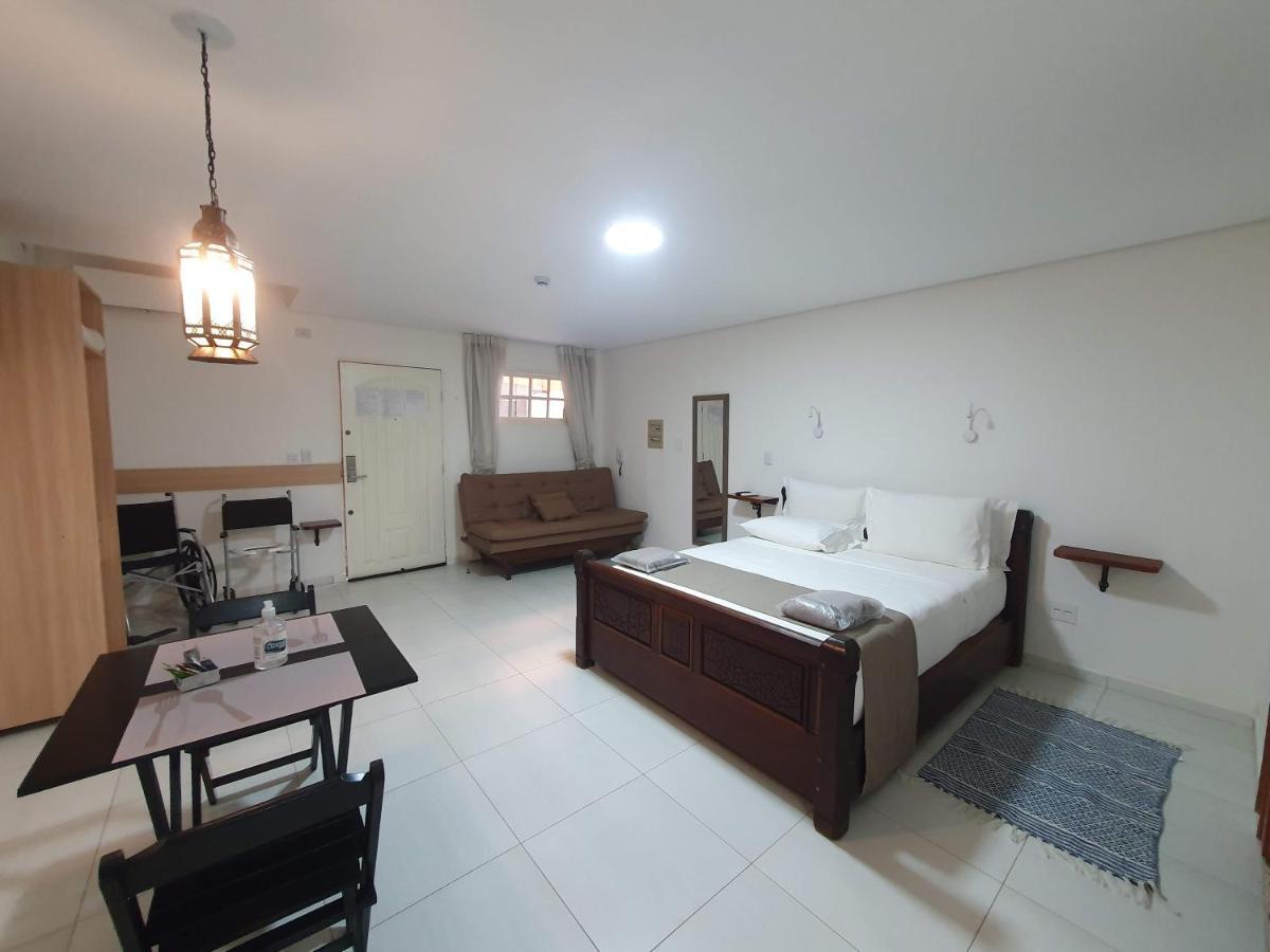 Hotel Chalet Monet - Granja Vianna Cotia  Extérieur photo